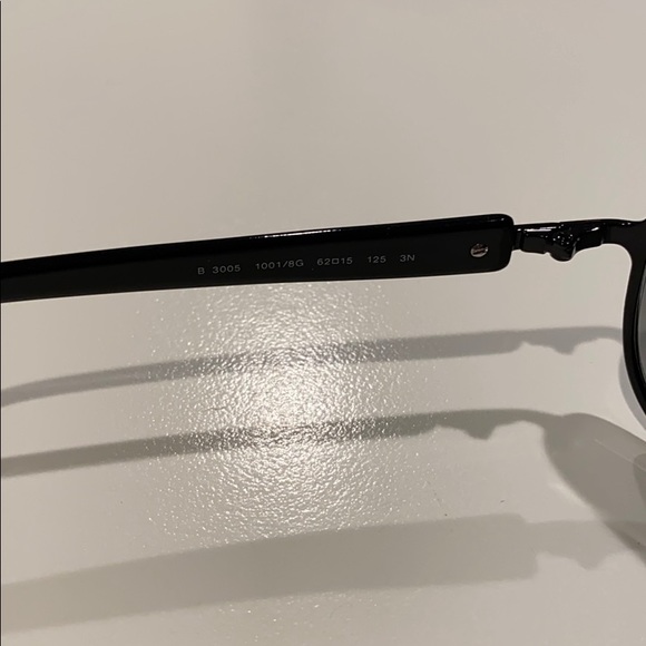 Vintage Burberry sunglasses - Picture 3 of 4